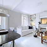 Designer apartment near Sacré-Cœur